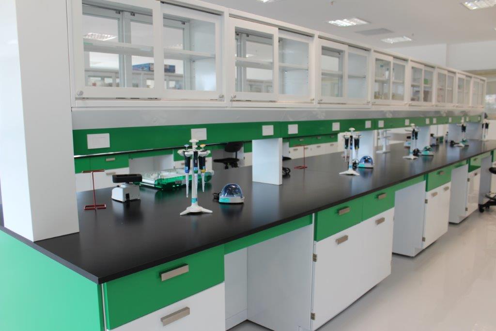 Mesa central de trabajo